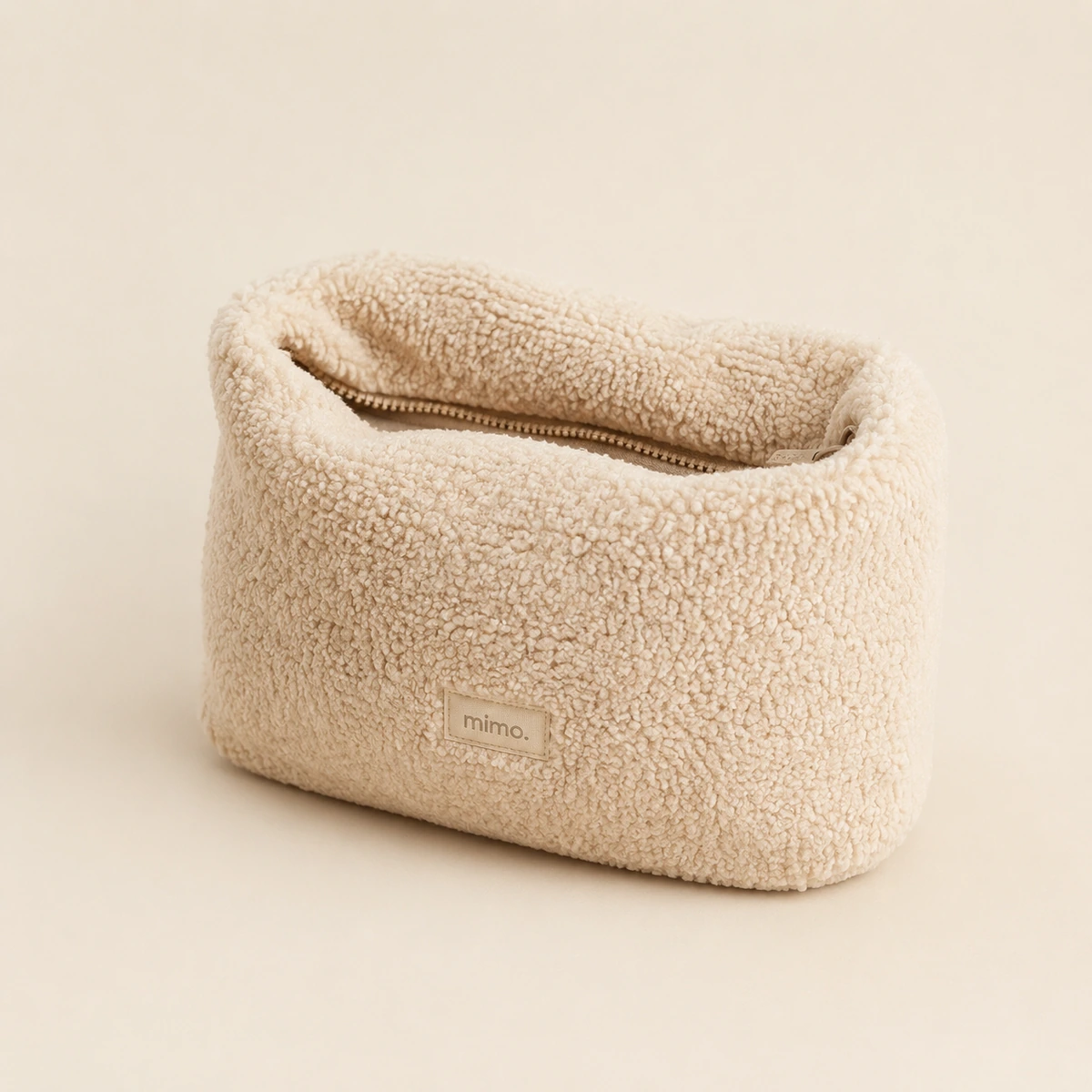 Concept image of the soft Casulo changing pouch